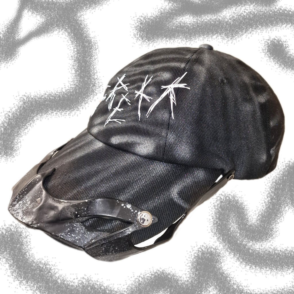LTD MELTED RACING SILVER CAP